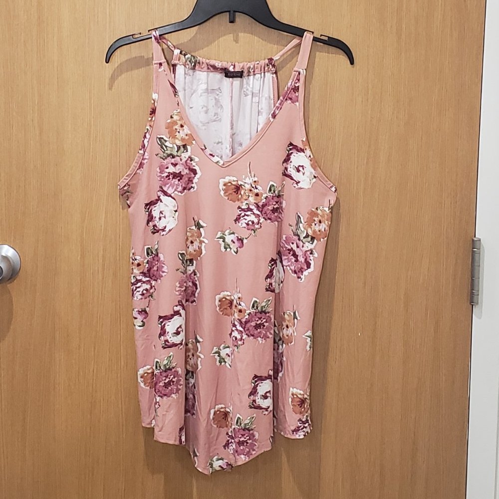 Pink mauve floral, soft flowy sleeveless tank blouse top, 1X